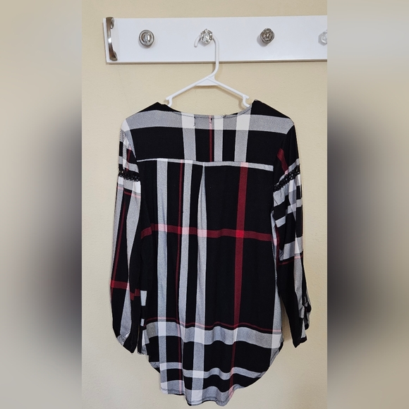 Cure women's Plaid blouse size L - Picture 2 of 5